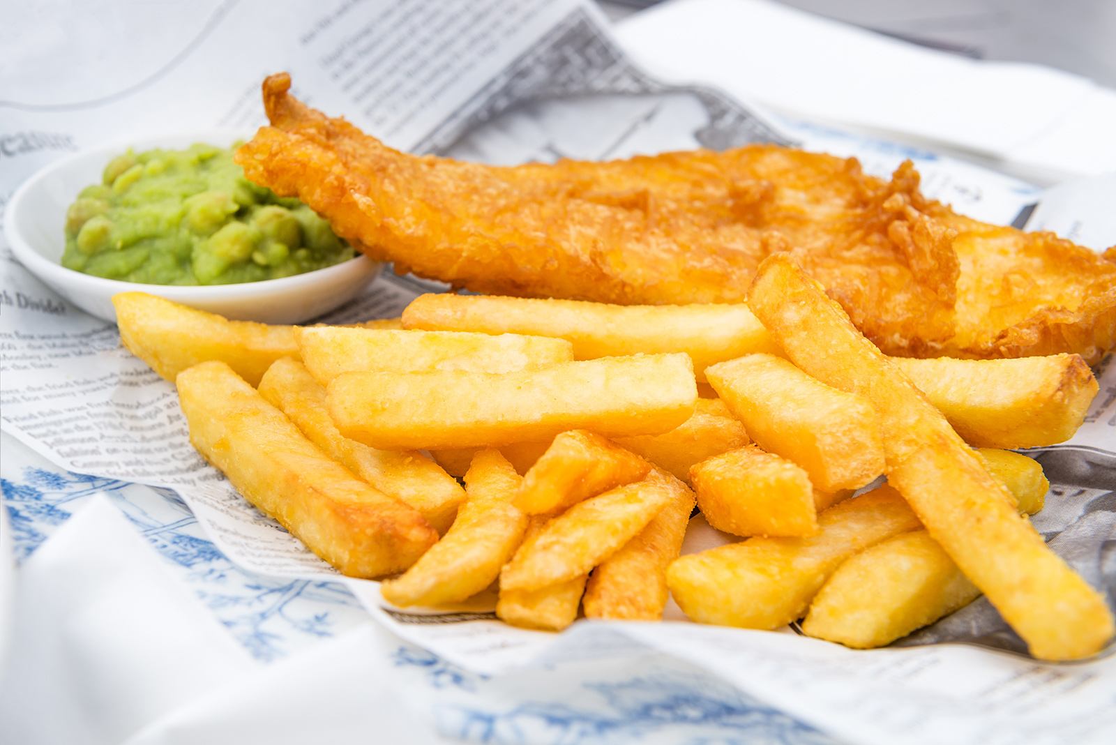 photo of fish and chips with a side-dish of mushy peas